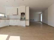 Moradia T5 em Olalhas