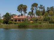 Moradia T5 em Quinta do Conde de 376 m²