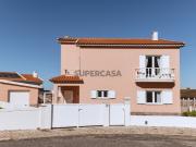 Moradia T5 em Silveira