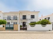 Moradia T5 em Silveira a 3 minutos da praia Santa Cruz