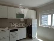 MORADIA T5 FOROS DE AMORA REMODELADA