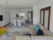 MORADIA T5 GEMINADA A 5KM DE ESPINHO