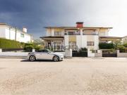 Moradia T5 Gualtar em Excelente Estado de Conservação