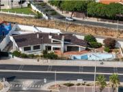 Moradia T5 Isolada com Piscina Privativa na Primeira...