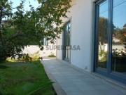 Moradia T5 Isolada em Esgueira