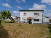 Moradia T5 isolada na zona de Torres Vedras 259m² A dos...
