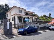Moradia T5 localizada em São Roque Funchal, Funchal