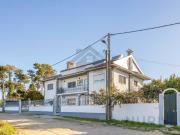 Moradia T5 mobilada para venda em Fernão Ferro, Seixal,...