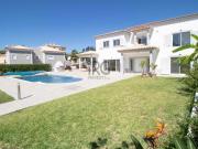 Moradia T5 moderna e totalmente renovada em Vilas Alvas,...
