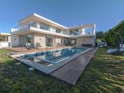 Moradia T5 para arrendamento Belas Clube de Campo...