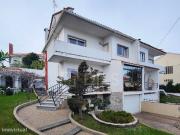 Moradia T5 para arrendamento em Alvalade, Lisboa
