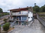 Moradia T5 para venda