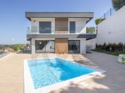 Moradia T5 Pronta a Habitar — O Espaço Ideal para a Sua...