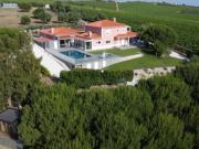 Moradia T5 recentemente renovada com 4 Hectares, Spa e...