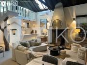 Moradia T5 Remodelada, Estilo e Conforto no Centro de...