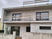 Moradia T5 situada no Entroncamento