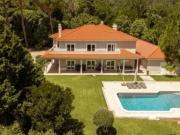Moradia T6 + 1 com piscina, Penha Longa, Sintra