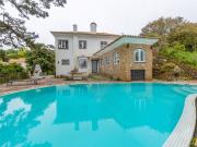 Moradia T6 de luxo à venda em Colares