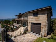 Moradia T6 à venda em Vieira do Minho