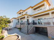 Moradia T6 com 3600m² de Terreno e Chalet T2...