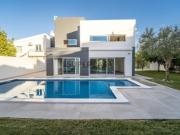 Moradia T6 com Piscina Charneca de Caparica