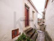 Moradia T6 com terraço e logradouro para recuperar nas...