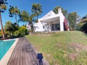 Moradia T6 elegante e sofisticada na Herdade da Aroeira