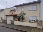 Moradia T6 em bairro familiar O espaço perfeito para...