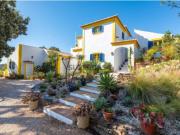 Moradia T6 em Bensafrim e Barão de São João