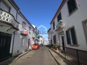 Moradia T6 em Fenais da Ajuda