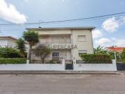 Moradia T6 em Fernão Ferro