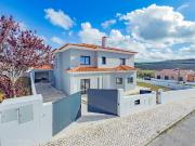 Moradia T6 Ericeira 19 km, A Casa das Casas