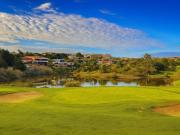 Moradia T6 Frente lago, no Belas Clube de Campo