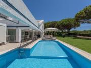 Moradia T6 Geminada Ténis Clube do Lago Vilamoura