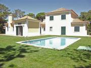 Moradia T6 para arrendar S/móveis na Quinta da Marinha,...