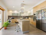 Moradia T7 à venda em Bairro da Bela Vista