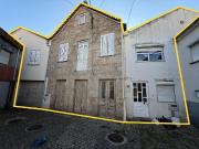 Moradia T7 à venda em Oliveira do Hospital