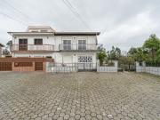 Moradia T7 à venda em Vila Nova de Gaia
