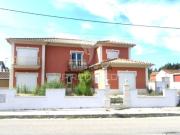 Moradia T7 em Milagres