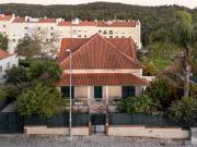 Moradia T7 isolada com piscina em Rio de Mouro