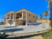 Moradia T8 em Alhandra ALH019