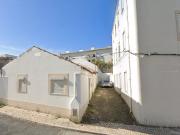 Moradia T9 | para investimento | Ajuda