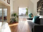 Moradia Térrea com muito charme e espaço exterior no...