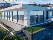 Moradia Térrea com Piscina e Vista Fabulosa Santa Cruz
