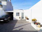 MORADIA TERREA COM QUINTAL | 25114032952