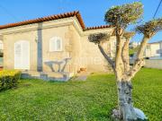 Moradia Térrea em Mogege