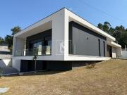 Moradia Térrea Individual de Luxo T3 Loureira Vila... Moradia Térrea Individual de Luxo T3 Loureira Vila...