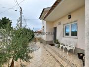 Moradia Térrea Isolada | T3 | Aproveitamento de Sótão |...