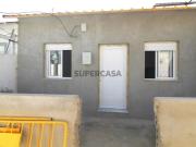 Moradia Térrea T2 com Quintal no Bairro do RATO...