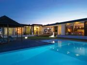 Moradia térrea T3+1 de Luxo com piscina aquecida